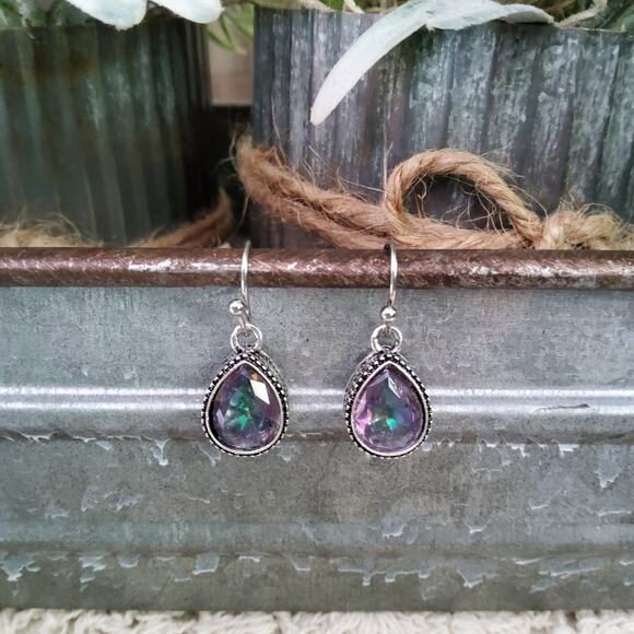 Women's Antique Silver Tone Water Drop Dangle Earrings - Picture 1 of 13
